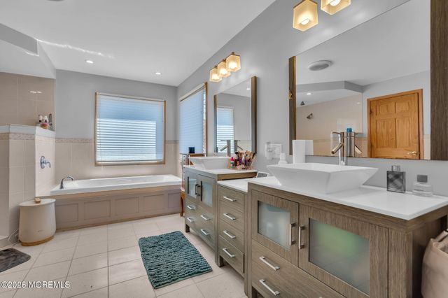 1108 Monmouth Avenue, Toms River, NJ 08757