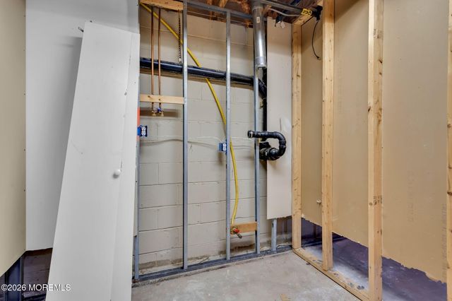 1108 Monmouth Avenue, Toms River, NJ 08757