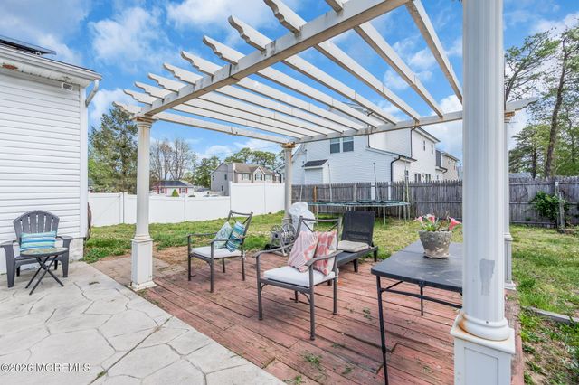 1108 Monmouth Avenue, Toms River, NJ 08757
