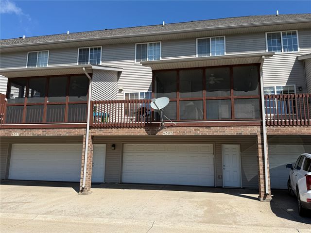 4385 E Court Street, Iowa City, IA 52245