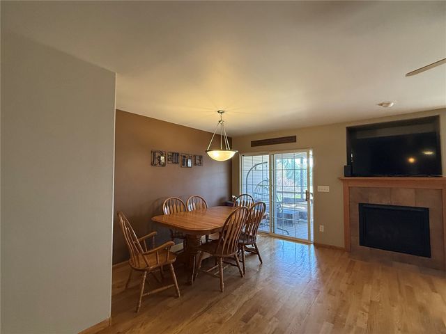 4385 E Court Street, Iowa City, IA 52245