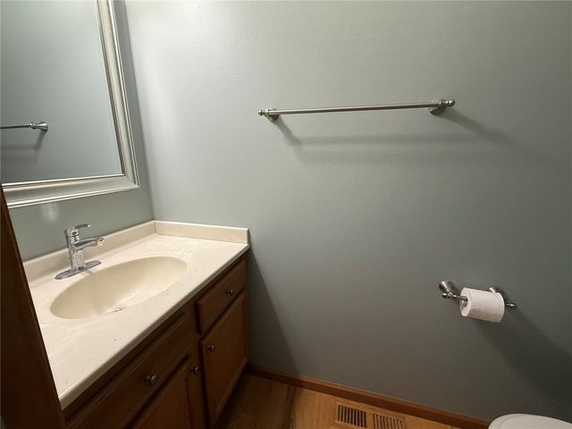 4385 E Court Street, Iowa City, IA 52245