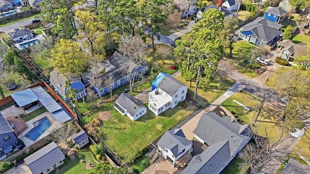 323 W 33rd Street, Houston, TX 77018