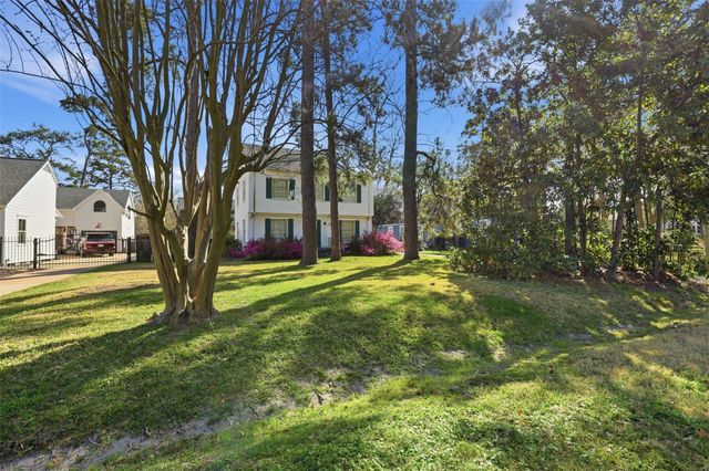 323 W 33rd Street, Houston, TX 77018