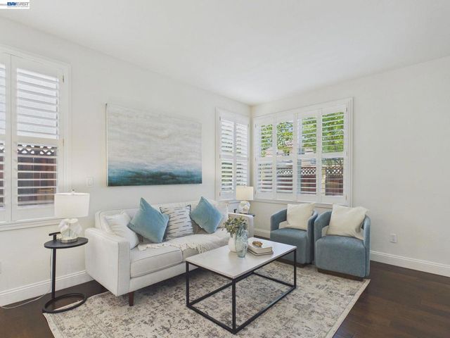 16 Poppy Hills Ln, San Ramon, CA 94583