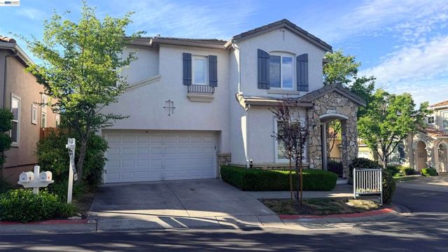 16 Poppy Hills Ln, San Ramon, CA 94583