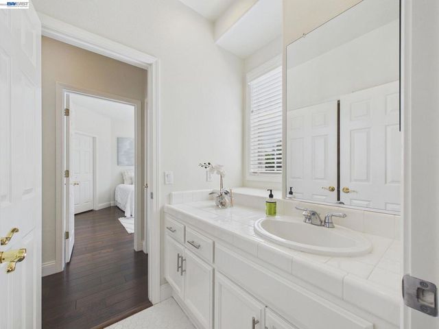 16 Poppy Hills Ln, San Ramon, CA 94583