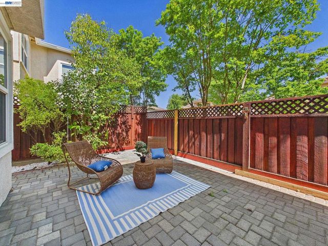 16 Poppy Hills Ln, San Ramon, CA 94583