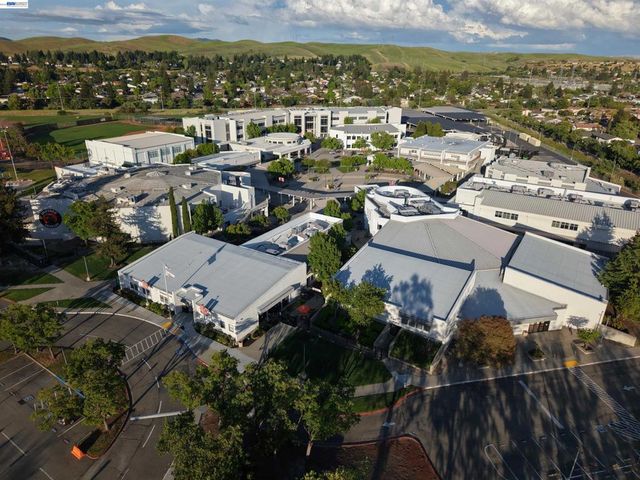 16 Poppy Hills Ln, San Ramon, CA 94583