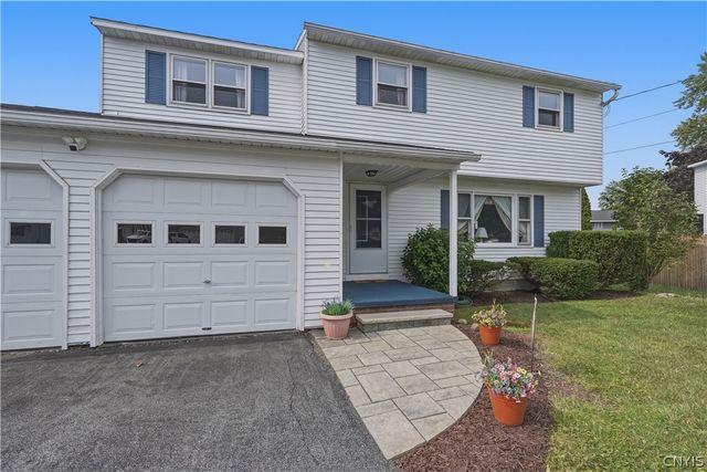5354 Vineyard Drive, Clay, NY 13041