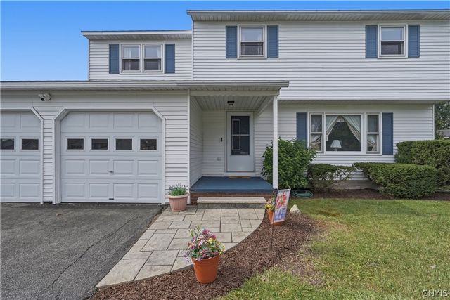 5354 Vineyard Drive, Clay, NY 13041