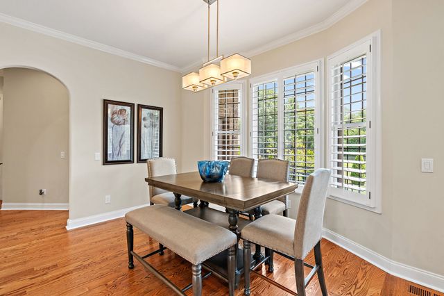 618 Ridgecrest Ln, Lebanon, TN 37087