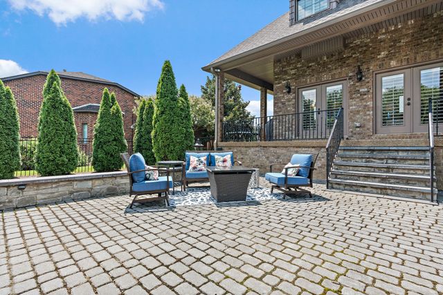 618 Ridgecrest Ln, Lebanon, TN 37087