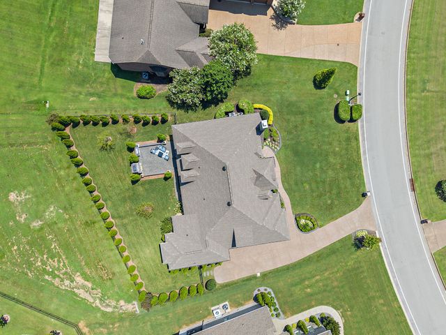 618 Ridgecrest Ln, Lebanon, TN 37087