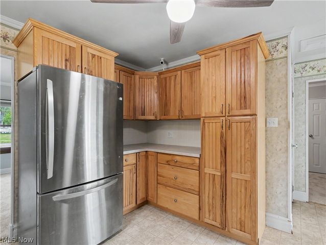 444 Letchworth Drive, Akron, OH 44303