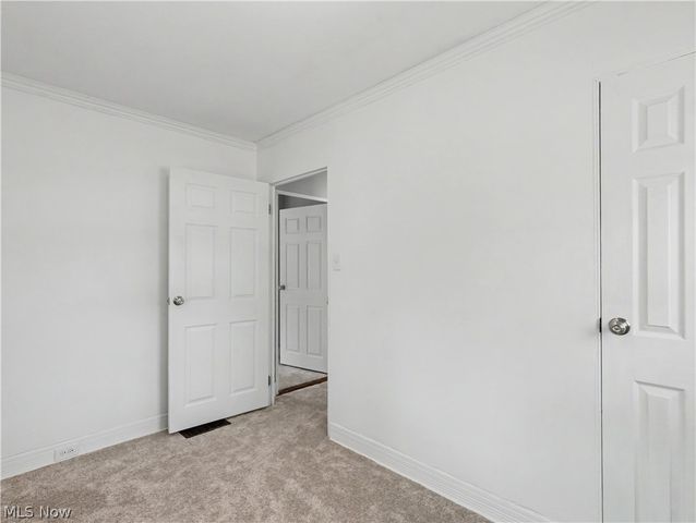 444 Letchworth Drive, Akron, OH 44303