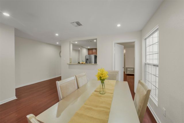 5707 Innsbruck Street, Bellaire, TX 77401