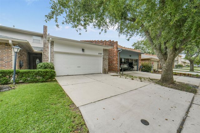 5707 Innsbruck Street, Bellaire, TX 77401