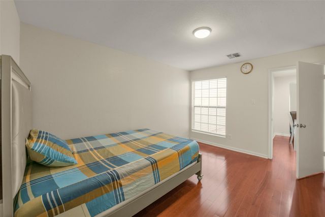 5707 Innsbruck Street, Bellaire, TX 77401