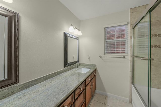 5707 Innsbruck Street, Bellaire, TX 77401