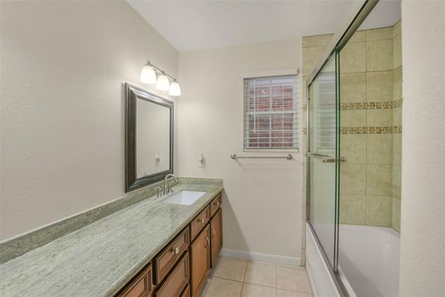 5707 Innsbruck Street, Bellaire, TX 77401