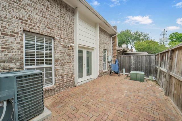 5707 Innsbruck Street, Bellaire, TX 77401