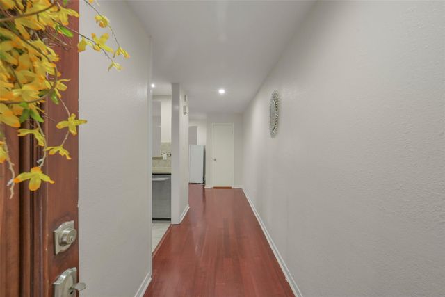 5707 Innsbruck Street, Bellaire, TX 77401