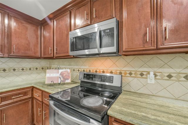 5707 Innsbruck Street, Bellaire, TX 77401