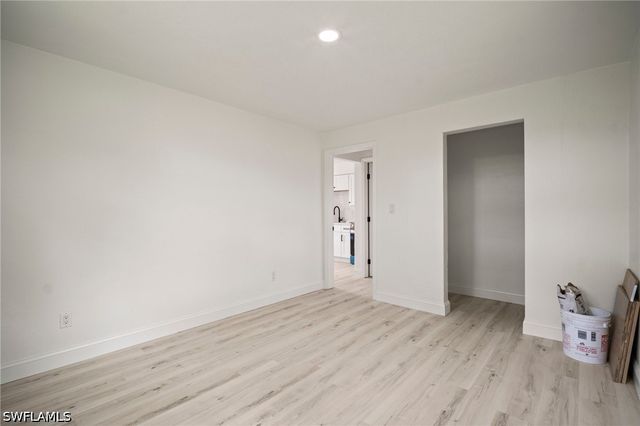 2316 Bayside ST, Naples, FL 34112