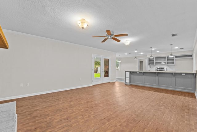 1341 Mississippi 42, Petal, MS 39465