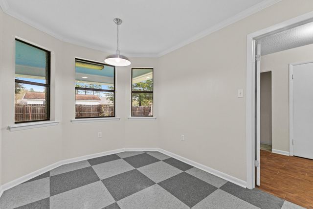 1341 Mississippi 42, Petal, MS 39465
