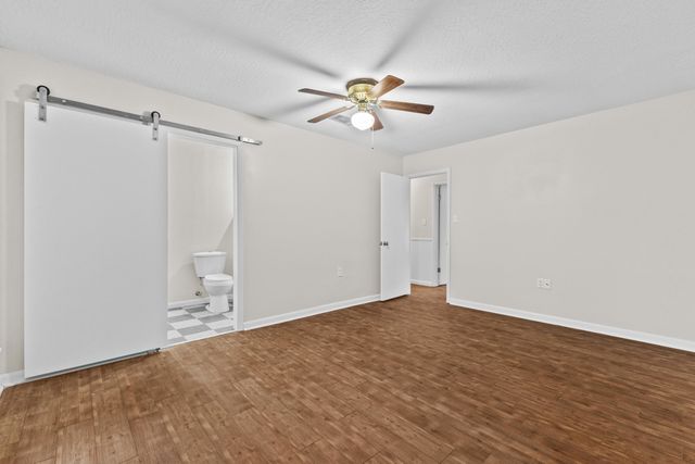 1341 Mississippi 42, Petal, MS 39465