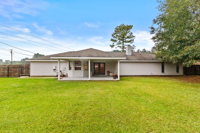 1341 Mississippi 42, Petal, MS 39465