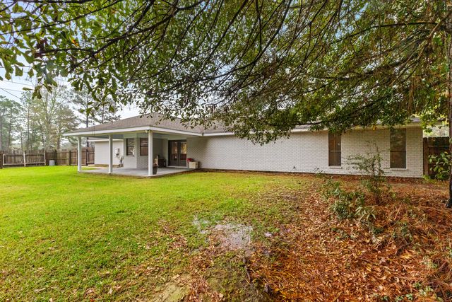 1341 Mississippi 42, Petal, MS 39465