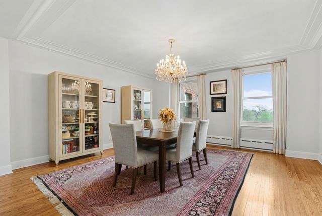 3740 N Lake Shore Drive 5A, Chicago, IL 60613