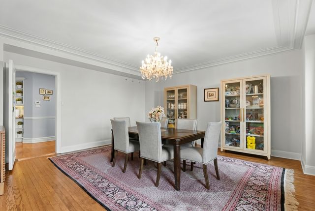 3740 N Lake Shore Drive 5A, Chicago, IL 60613