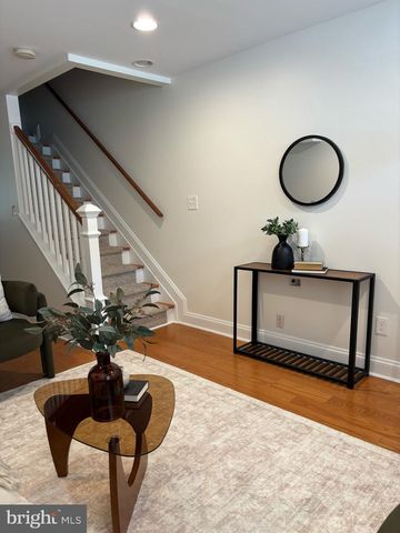 119 S DURHAM ST, Baltimore, MD 21231