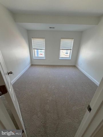 119 S DURHAM ST, Baltimore, MD 21231