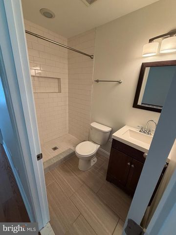 119 S DURHAM ST, Baltimore, MD 21231