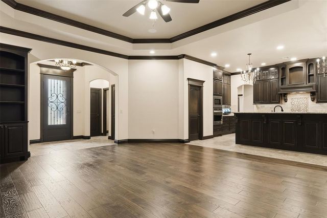 4109 Acoma Drive, Moore, OK 73160