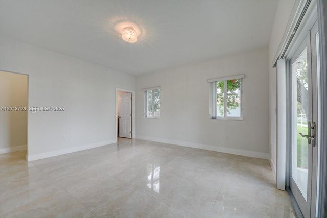 312 Phippen Waiters Rd, Dania Beach, FL 33004