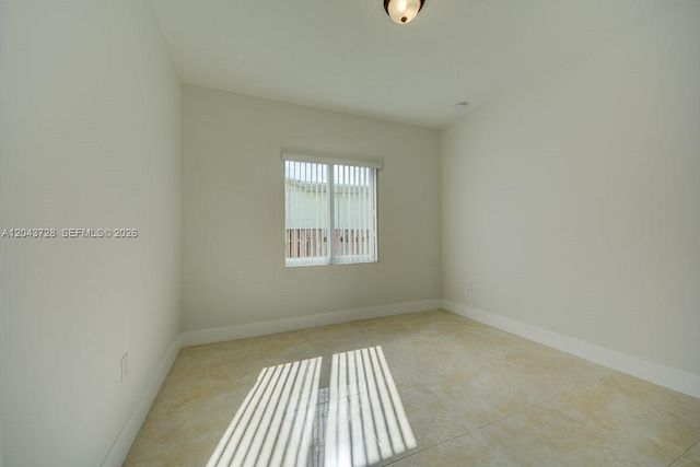 312 Phippen Waiters Rd, Dania Beach, FL 33004