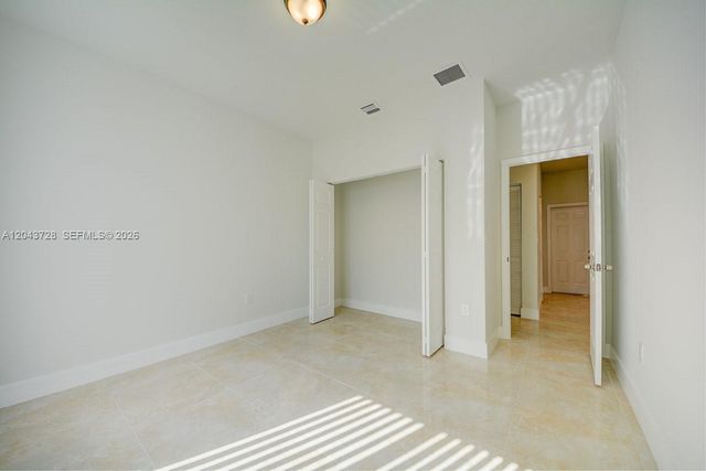 312 Phippen Waiters Rd, Dania Beach, FL 33004