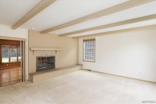 181 Halwill AKA 40 Parkledge Drive, Amherst, NY 14226