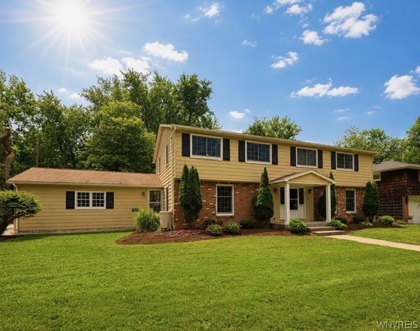 181 Halwill AKA 40 Parkledge Drive, Amherst, NY 14226