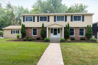 181 Halwill AKA 40 Parkledge Drive, Amherst, NY 14226