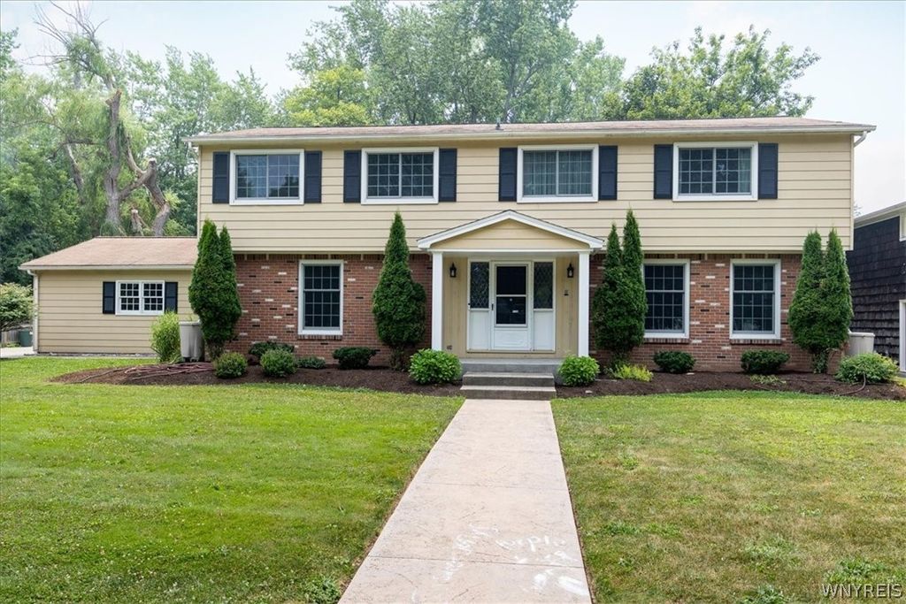 181 Halwill AKA 40 Parkledge Drive, Amherst, NY 14226