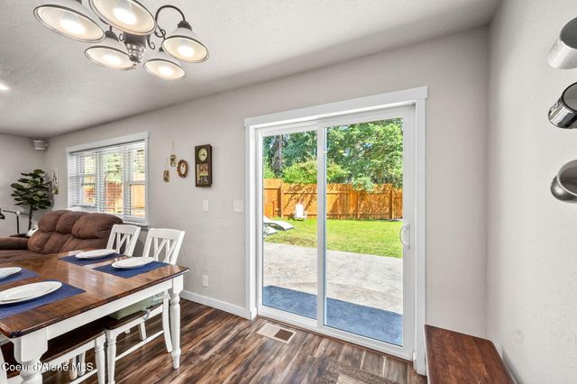 1215 E SHOREWOOD CT, Coeur D'alene, ID 83815