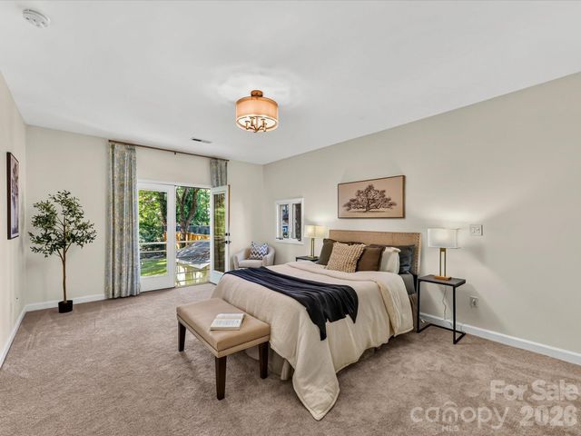 1824 Chestnut Avenue, Charlotte, NC 28205