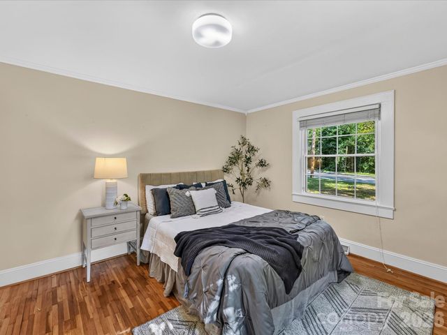 1824 Chestnut Avenue, Charlotte, NC 28205